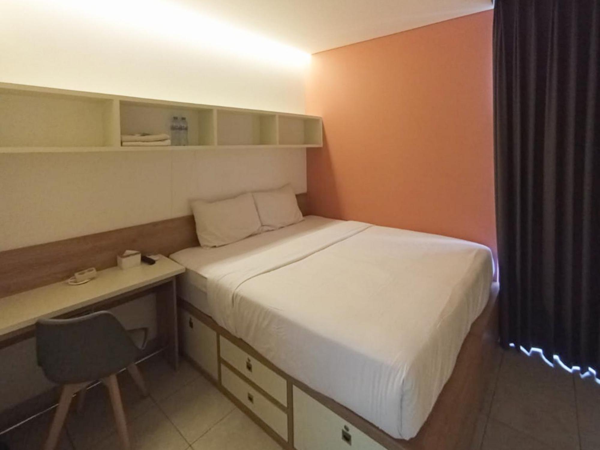Ofo Kost Premium Kampung Inggris Pare Syariah Mitra Reddoorz Hotel Buitenkant foto