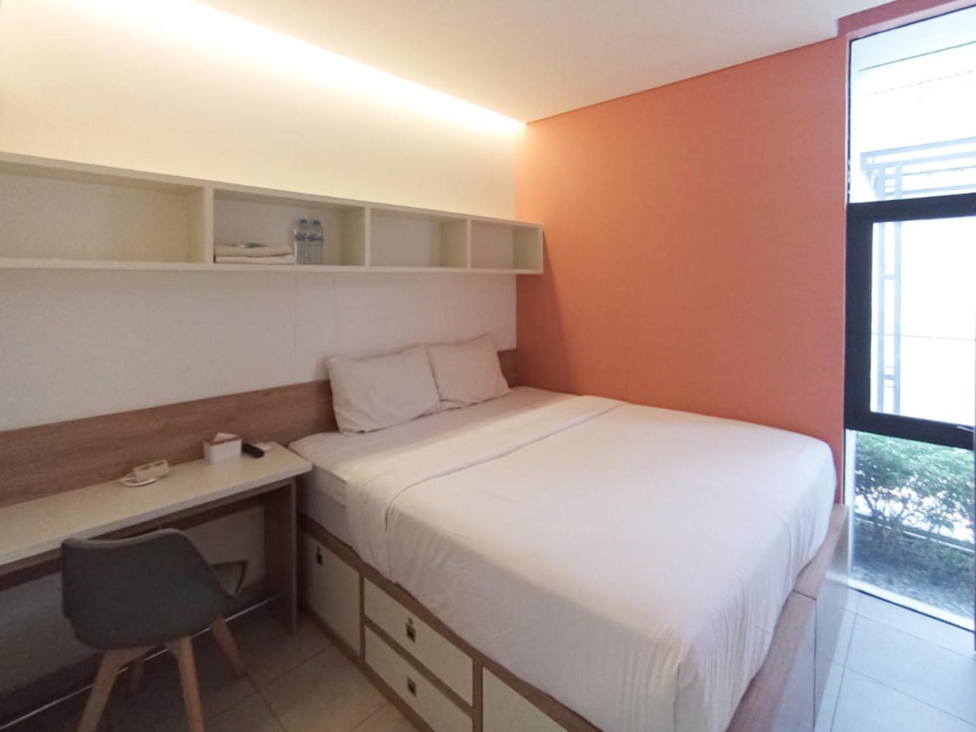 Ofo Kost Premium Kampung Inggris Pare Syariah Mitra Reddoorz Hotel Buitenkant foto