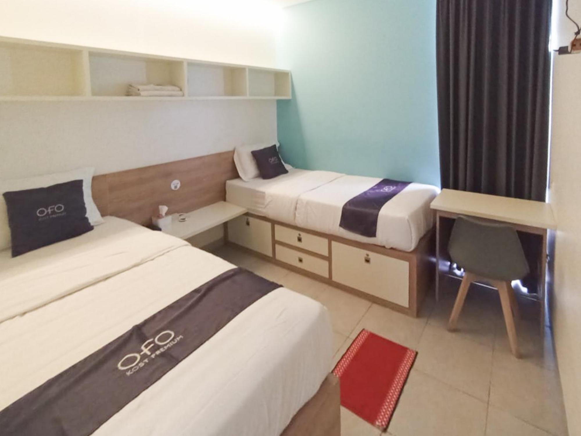 Ofo Kost Premium Kampung Inggris Pare Syariah Mitra Reddoorz Hotel Buitenkant foto