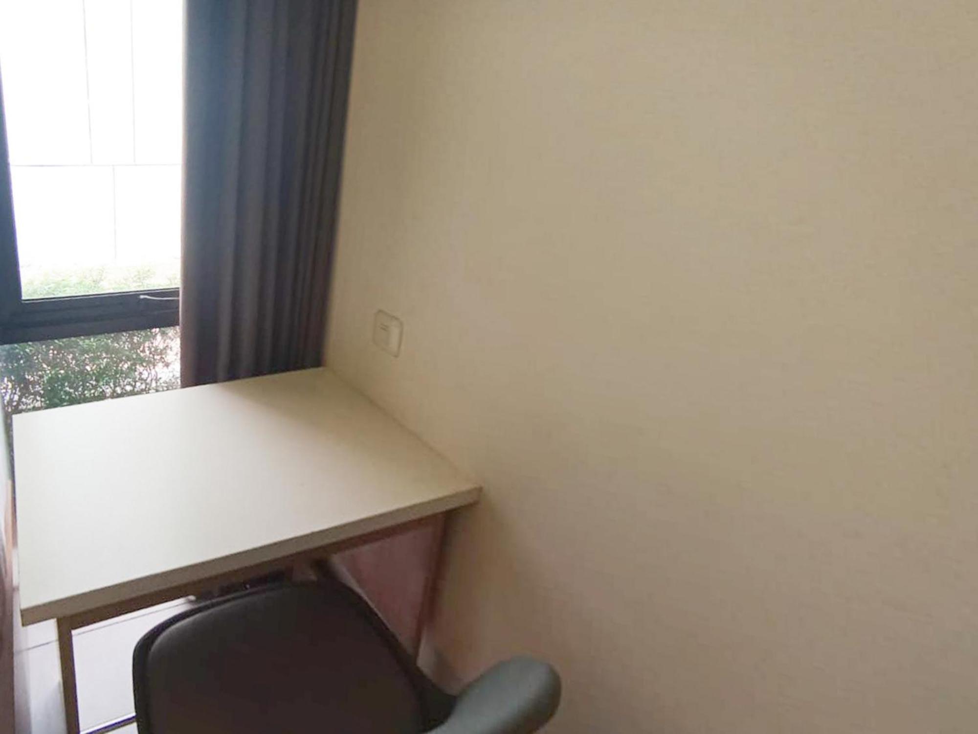 Ofo Kost Premium Kampung Inggris Pare Syariah Mitra Reddoorz Hotel Buitenkant foto