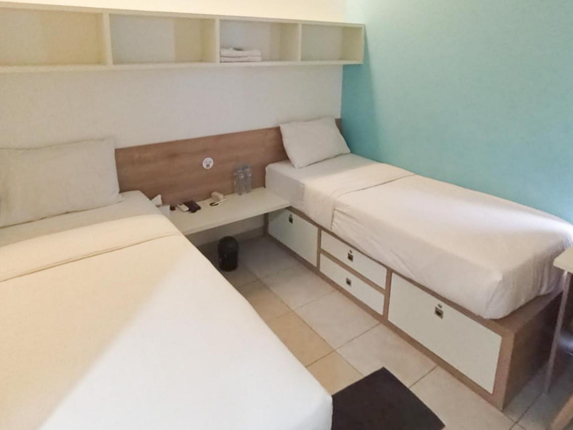 Ofo Kost Premium Kampung Inggris Pare Syariah Mitra Reddoorz Hotel Buitenkant foto
